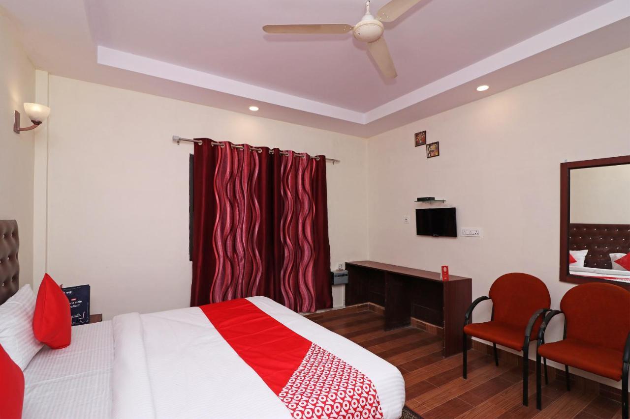 Oyo 14179 Panchvati Hotel Dehradun Exterior foto