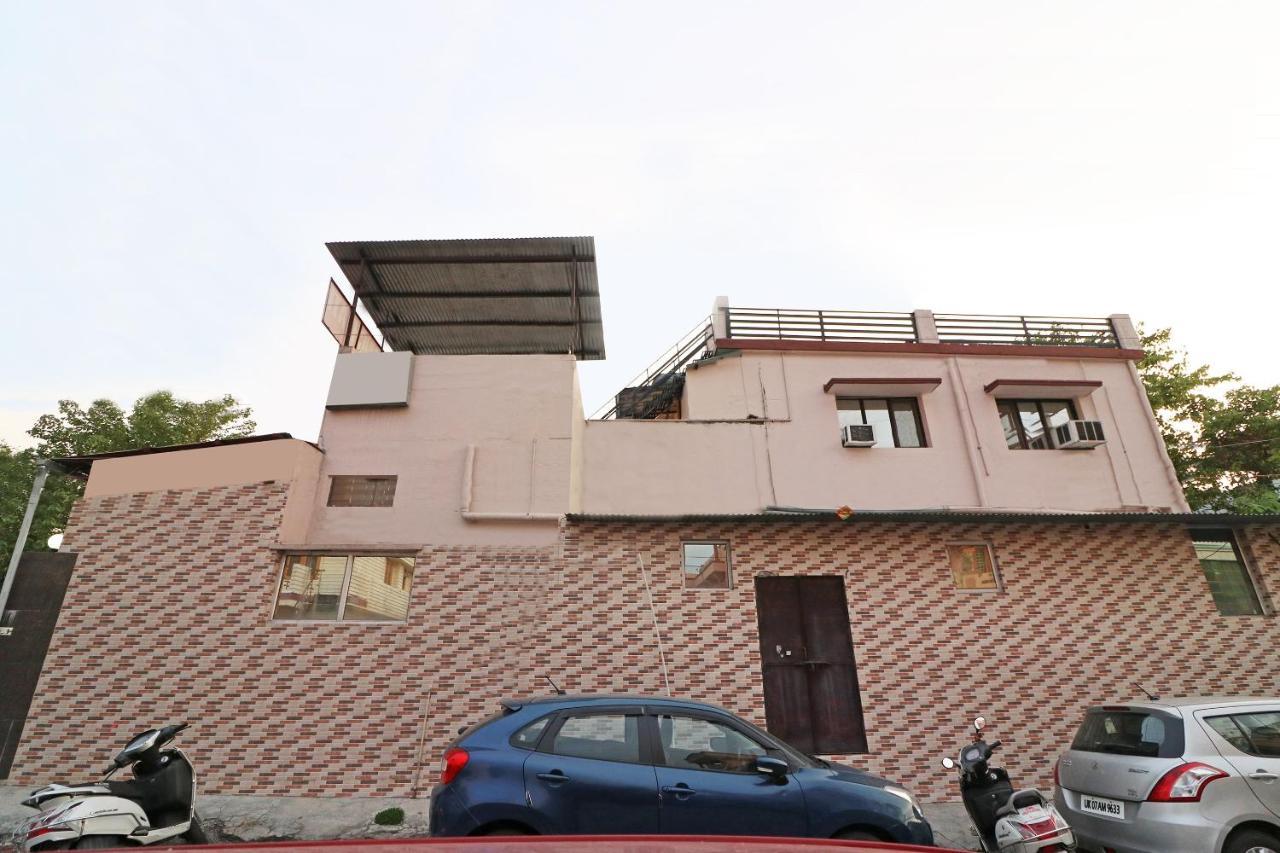 Oyo 14179 Panchvati Hotel Dehradun Exterior foto